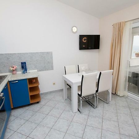 Villa Antonio Pisak Eksteriør billede